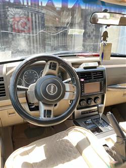 جیپ لیبێرتی